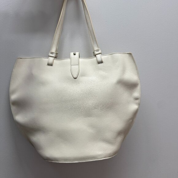 FURLA | Unica White Leather Tote Bag - Picture 3 of 5
